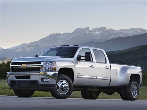 CHEVROLET Silverado 3500HD Crew Cab Specs & Photos - 2008, 2009, 2010 ...