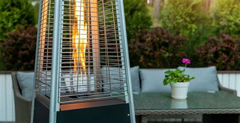 5 Best Gas Patio Heaters UK (2021 Review)