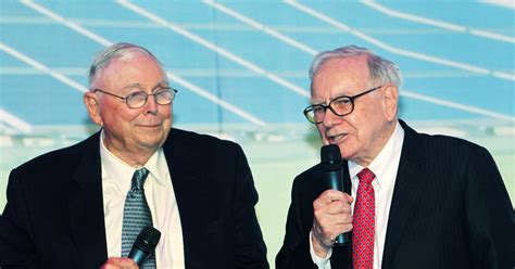 Charlie Munger praises this 1 skill of Warren Buffett's—without it ...