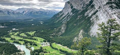 Top 7 Hiking And Trekking Spots In Banff, Canada | Trip101