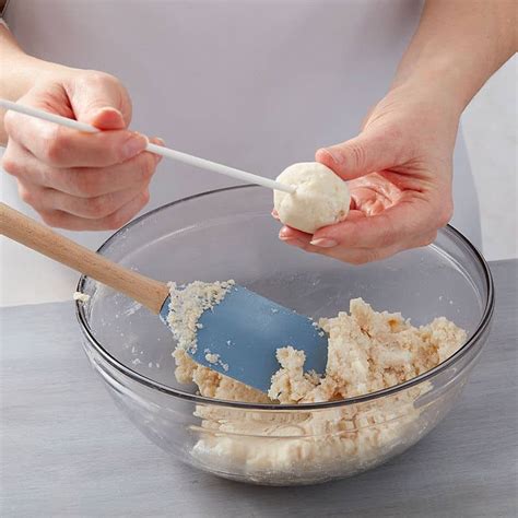 How to Make Cake Pops | Wilton