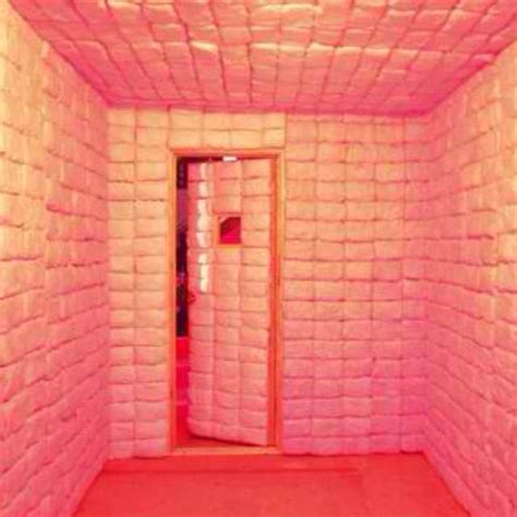 I am crazy for this cotton candy pink padded cell!!! | Pink cotton ...