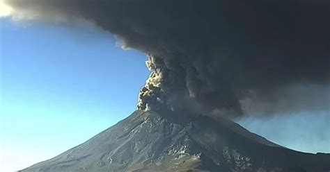 Popocatépetl Volcano Erupts, Sending Ash to Mexico City and Surrounding ...