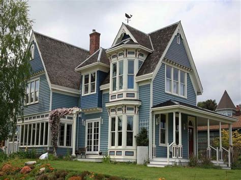 Beautiful Victorian Home Builders | Quakerrose | Victorian house colors ...