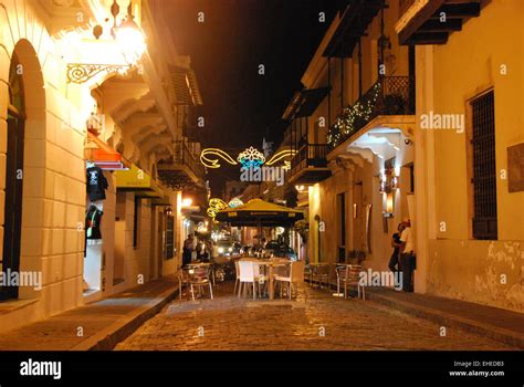 Nightlife in Old San Juan Stock Photo: 79608455 - Alamy