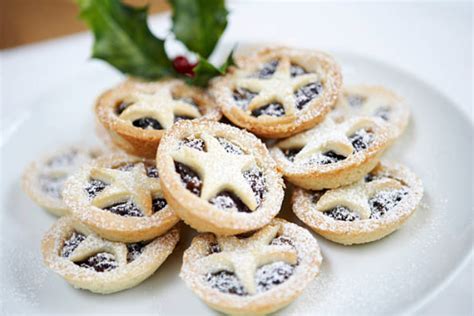 Christmas Mince Pies - Victoria Tait