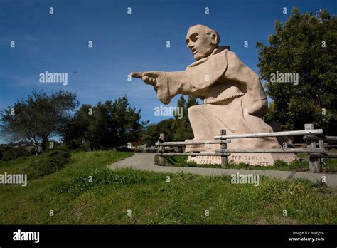 Father Junipero Serra Statue, Hillsborough Rest Stop Stock Photo - Alamy