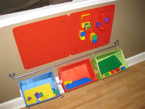 Gideon's Travels: Lego Duplo Wall