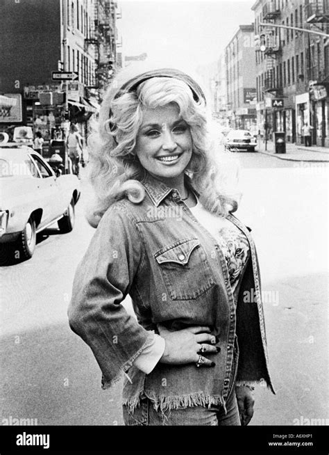 Dolly Parton Black and White Stock Photos & Images - Alamy