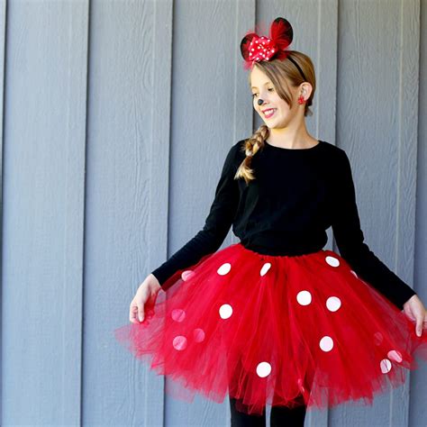 Diy Mouse Costumes / DIY MINNIE MOUSE HALLOWEEN COSTUME - NO SEW ...