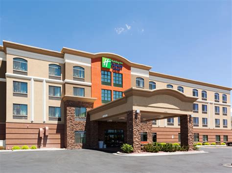 Hotel in Cheyenne, Wyoming - Holiday Inn Express & Suites