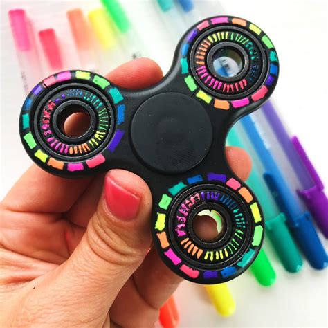 DIY Fidget Spinner Colorful Designs • Color Made Happy