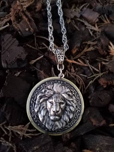 Lion Necklace - Etsy