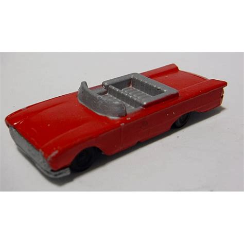 Tootsietoy - 1960 Ford Starliner Convertible - Global Diecast Direct