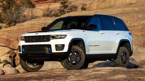 10 Things To Know About The Jeep Grand Cherokee 4xe