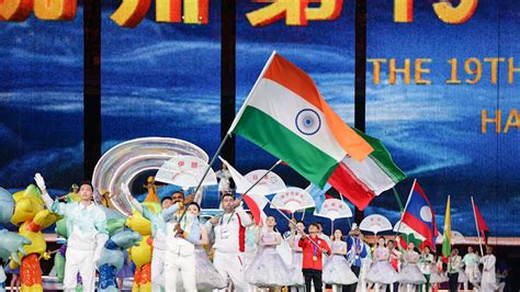 Asian Games 2023 closing ceremony: PR Sreejesh leads India out as flag ...