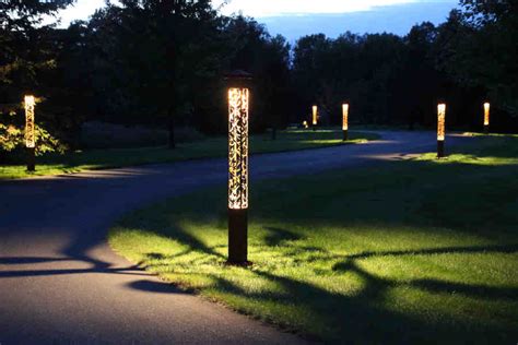 Attraction Lights Driveway Lighting: Project Study - Miller Residence ...