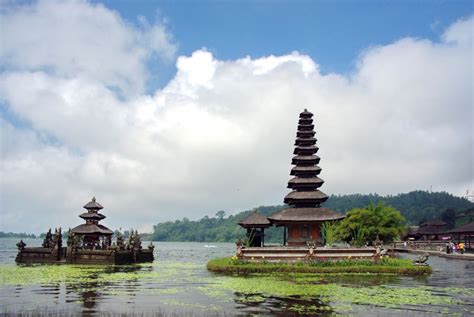 TOP 10 MOST IMPRESSIVE HINDU TEMPLES IN SOUTHEAST ASIA - Passion Travel