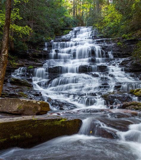 Check out Minnehaha Falls 'Laughing Water' in Minneapolis (PHOTOS ...