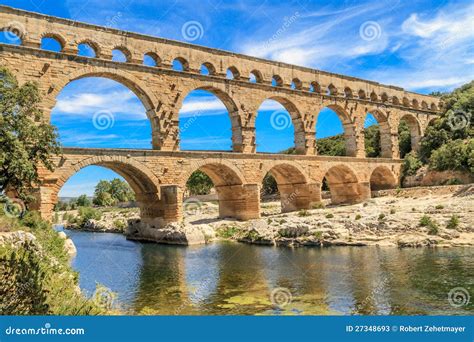 Pont Du Gard, Nimes, Provence, France Stock Image - Image of archway ...