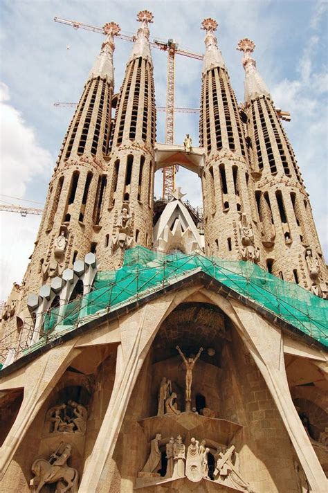 Sagrada Familia, Still Under Construction Editorial Stock Image - Image ...