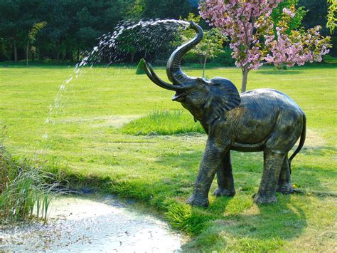 Elephant Water Feature Large - Stewarts Garden Centre