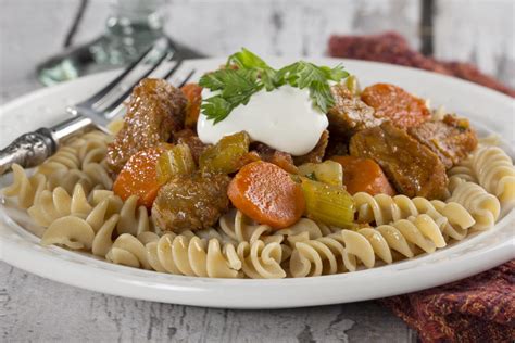 Hungarian Pork Goulash | EverydayDiabeticRecipes.com