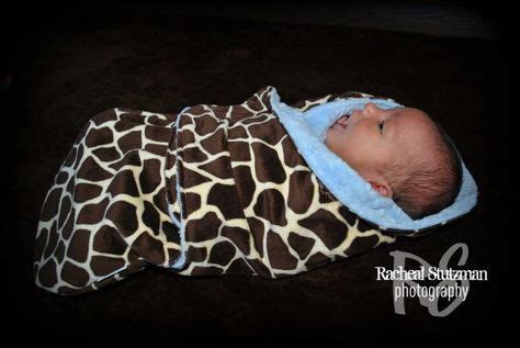 Cozy and Adorable Baby Swaddle Ideas