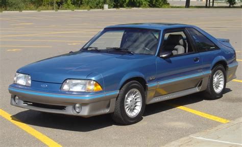 1989 Ford Mustang GT LX specifications