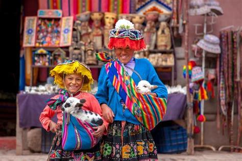 2024 Visitor Guide to Pisac Market, Peru