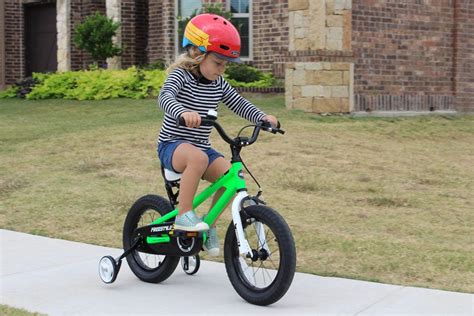 Kids Bike With Training Wheels - Bikes Budget