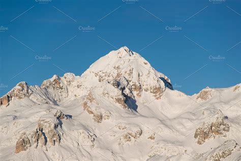 Sunrise in the snowy Mountains | High-Quality Nature Stock Photos ...