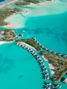 Bora Bora Honeymoon Guide: Top Resorts & Destinations