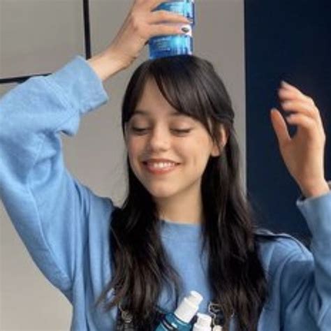 jenna ortega icon pfp aesthetic | Jenna ortega, Ortega, Pretty people