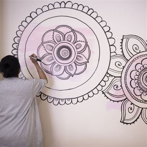 DIY Mandala Wall Art | With a Sharpie and NO STENCILS!