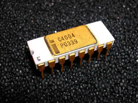 Intel 4004 - The World's First Microprocessor - SciHi BlogSciHi Blog