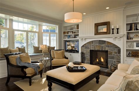 22 Beautiful Living Rooms With Fireplaces