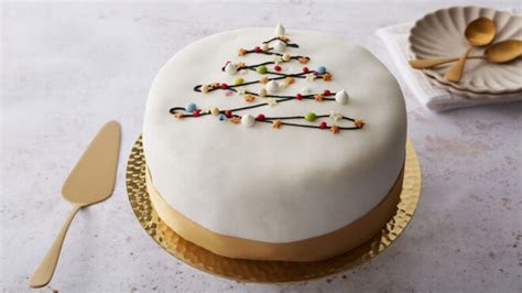 The Easiest Christmas Cake Ever Recipe - Booths Supermarket