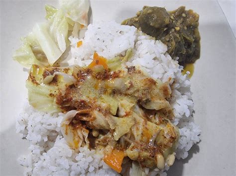 Nasi Padang is One of the Typical Indonesian Dishes Which is Loved by ...