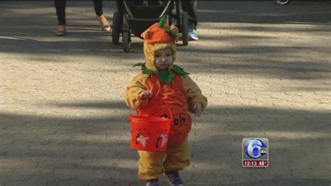 VIDEO: Spooky good fun at 'Boo at the Zoo' - 6abc Philadelphia