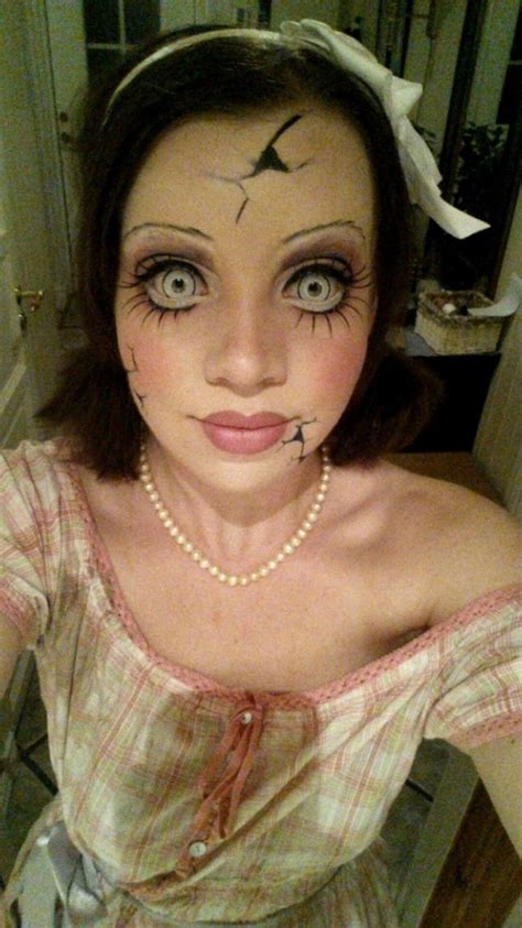 37 Scary Face Halloween Makeup Ideas You'll Want to Try