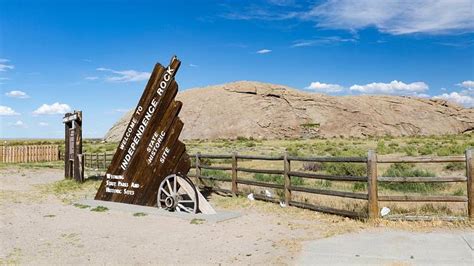 27 Famous Landmarks in Wyoming Not to Miss