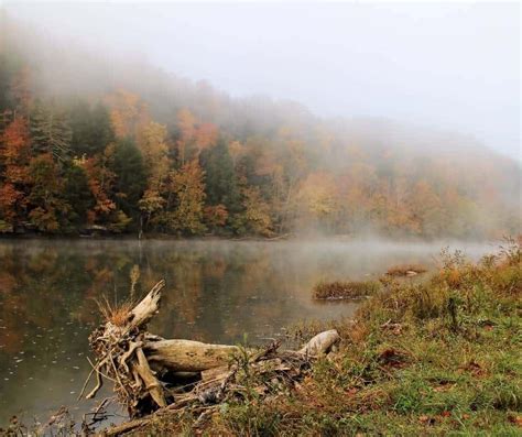 Tennessee Fall Colors- 12 Great Places to Enjoy Fall Foliage