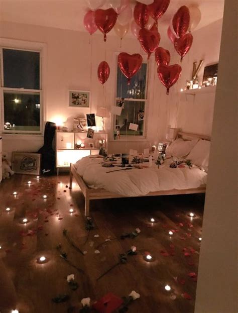 Surprise Romantic Anniversary Bedroom Ideas