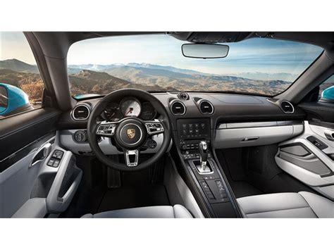 2017 Porsche Cayman: 15 Interior Photos | U.S. News