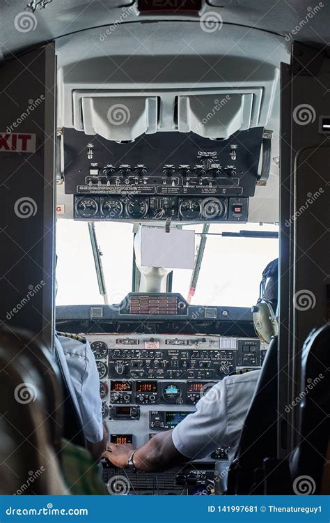 Proitrat View of Cockpit of Beechcraft 1900D in Flight from Passanger ...