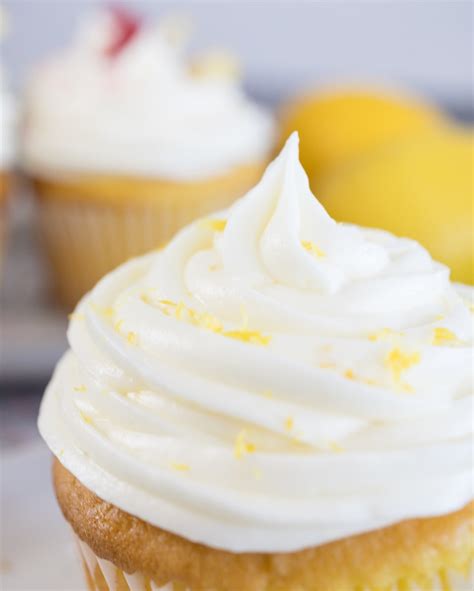 Zesty Lemon Cream Cheese Frosting - Devour Dinner