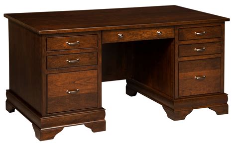 Fairfield Executive Desk | Amish Solid Wood Desks | Kvadro Furniture