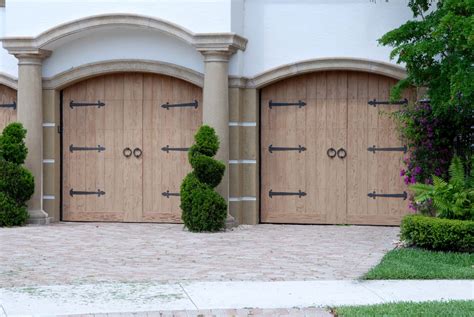 Faux Wood Garage Door Sales and Installation in Englewood & Littleton, CO