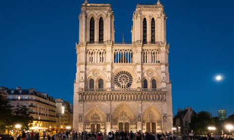 Notre Dame Cathedral at dusk - Ed O'Keeffe Photography